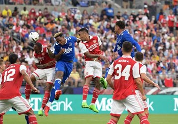 video Highlight : Arsenal 2 - 0 Everton (Giao hữu) . 