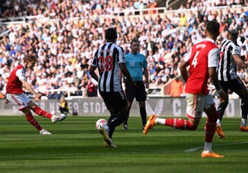 video Highlight : Newcastle 0 - 2  Arsenal (Ngoại hạng Anh)