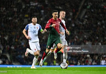 video Highlight ; Bồ Đào Nha 3 - 2 Slovakia (Vòng loại EURO)