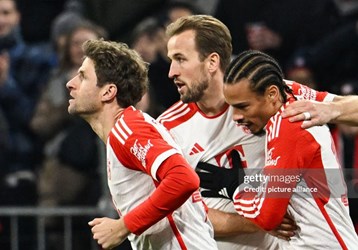 video Highlight : Bayern Munich 3 - 0 Stuttgart (Bundesliga)