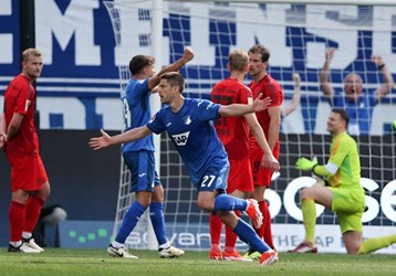 video Highlight : Hoffenheim 4 - 2 Bayern Munich (Bundesliga)